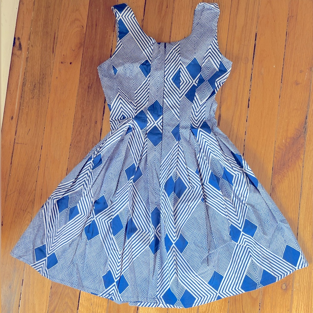 Super Nooworks dress small